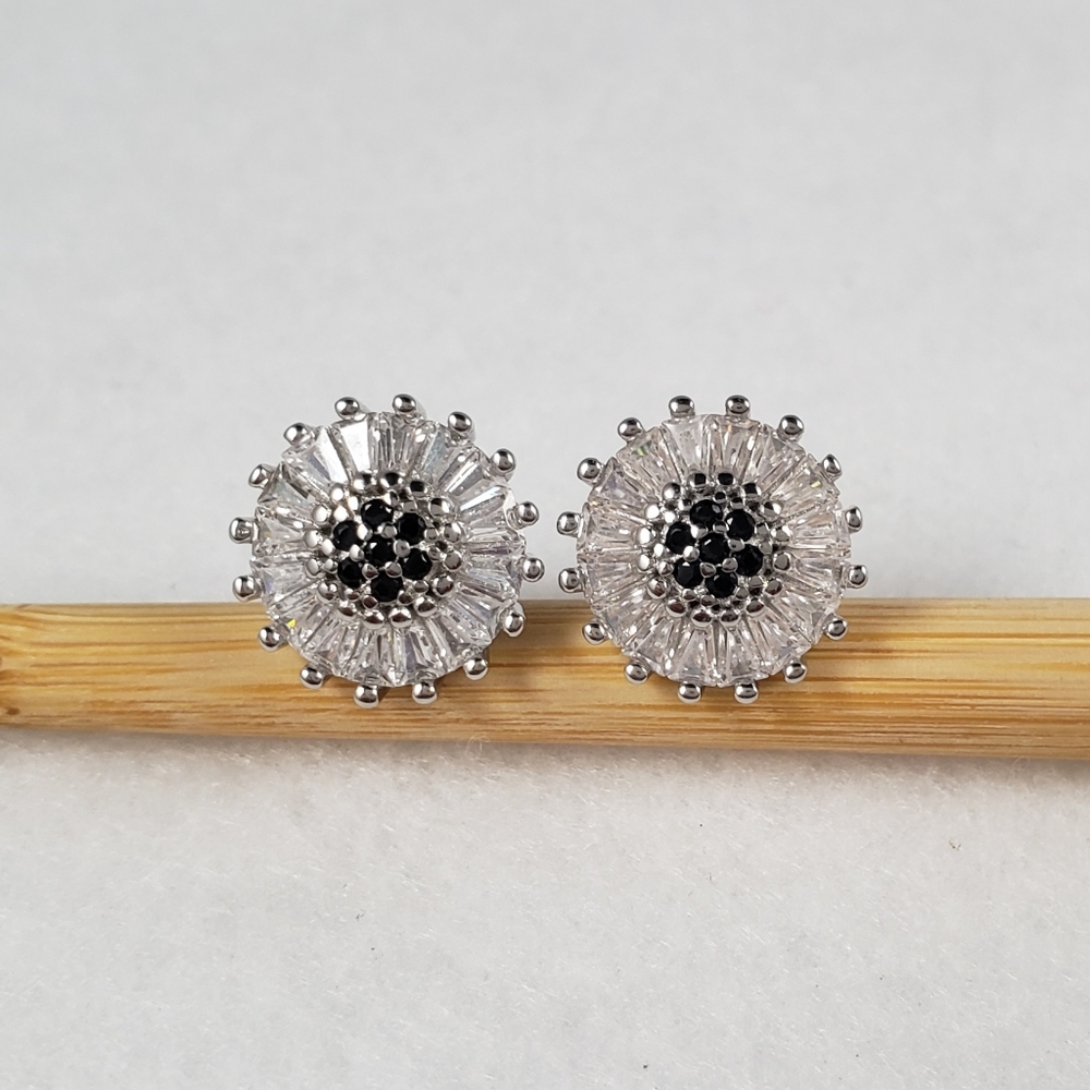 Sterling Silver Black Spinel & Baguette Studs - Picture 2 of 8